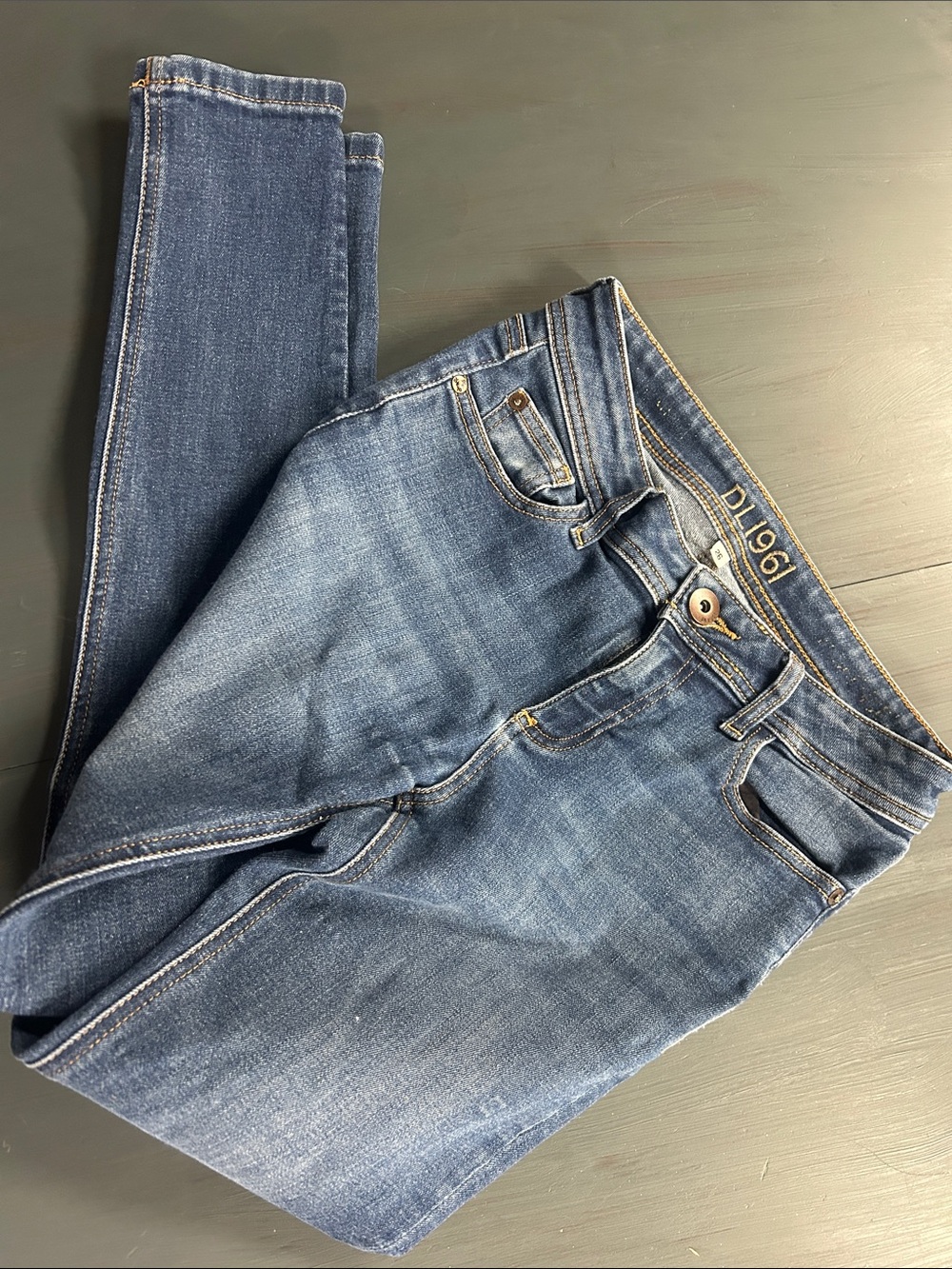 DL1961 Women's Dark Wash Skinny Jeans Size 26